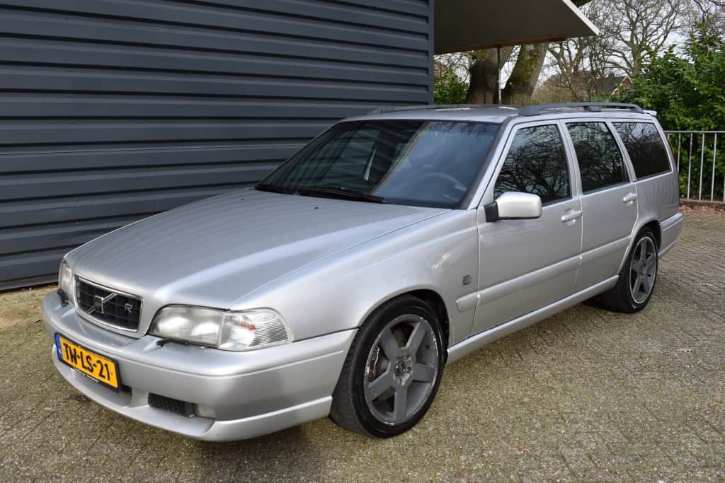 Distributieriem vervangen Volvo V70 Auto Scheper